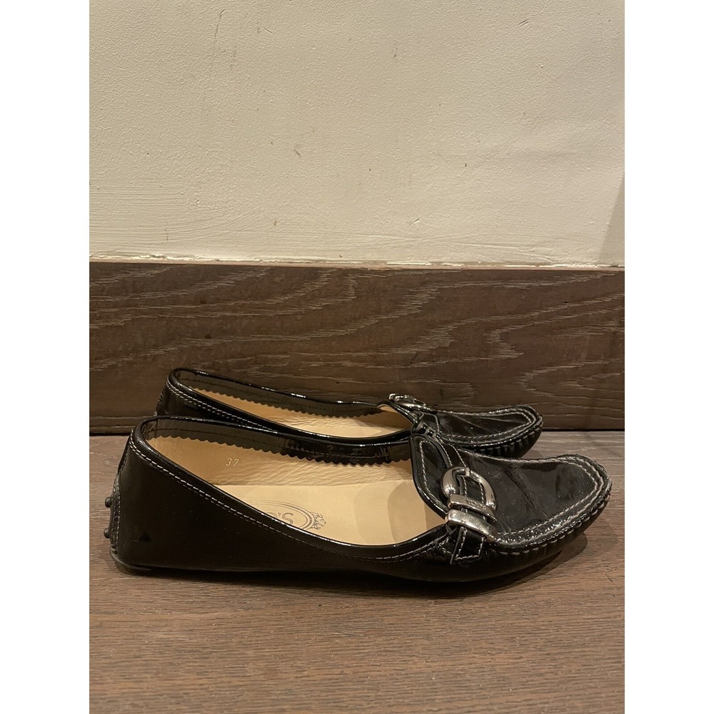 tods patent leather loafers‎